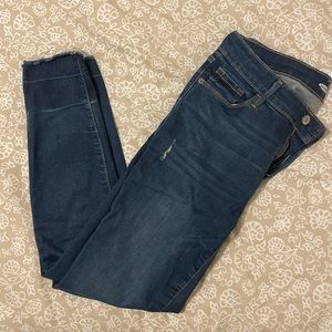 Old Navy ankle jeans, size 8, lightly used